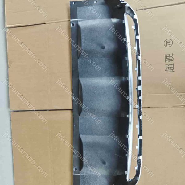 f01-2803507 front bumper lower trim 1600