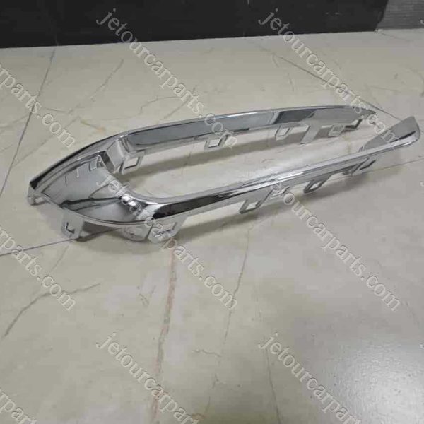 f01-2803518 front right daytime running lamp mouldin 325