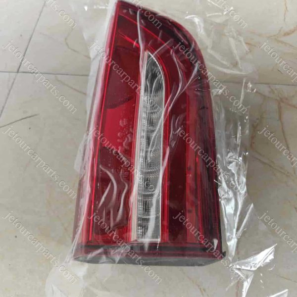 f01-4433030 tail lamp-left 399