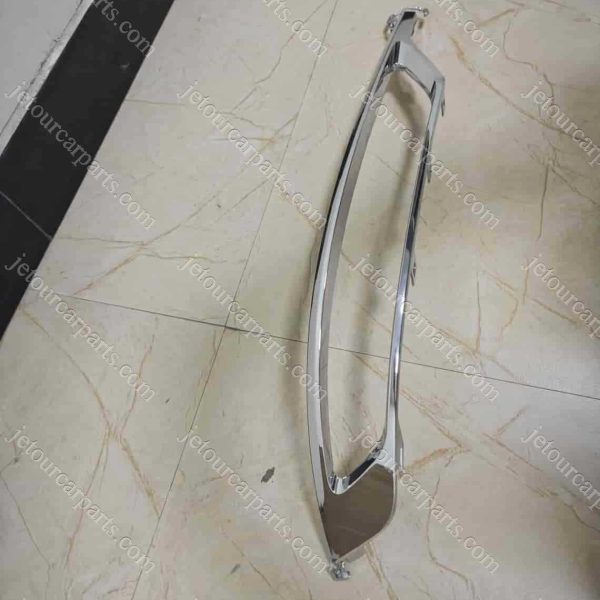 f08-2804505fl rear left fog lamp trimstrip 560