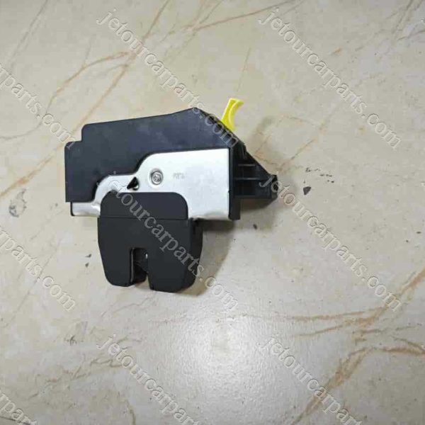 f08-5606010ba back door self-priming lock 606