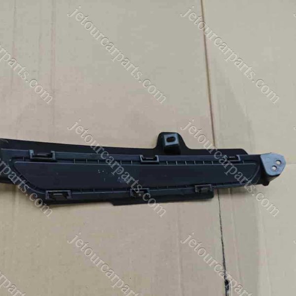 f16-2803584ca decorative frame right-front bumper lwr 711