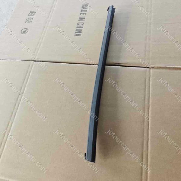 f16-6207116 glass inner weather bar-rear door right 902