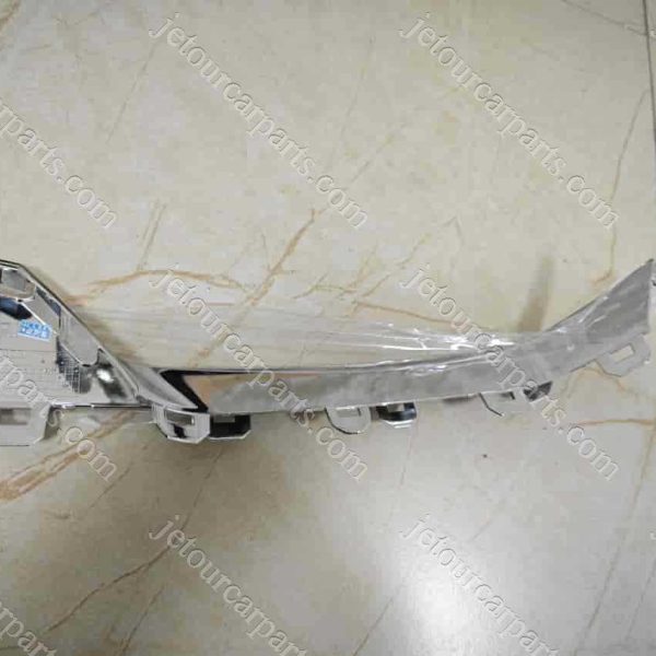 f18-2803514 trim stripe-cover of drl right 970